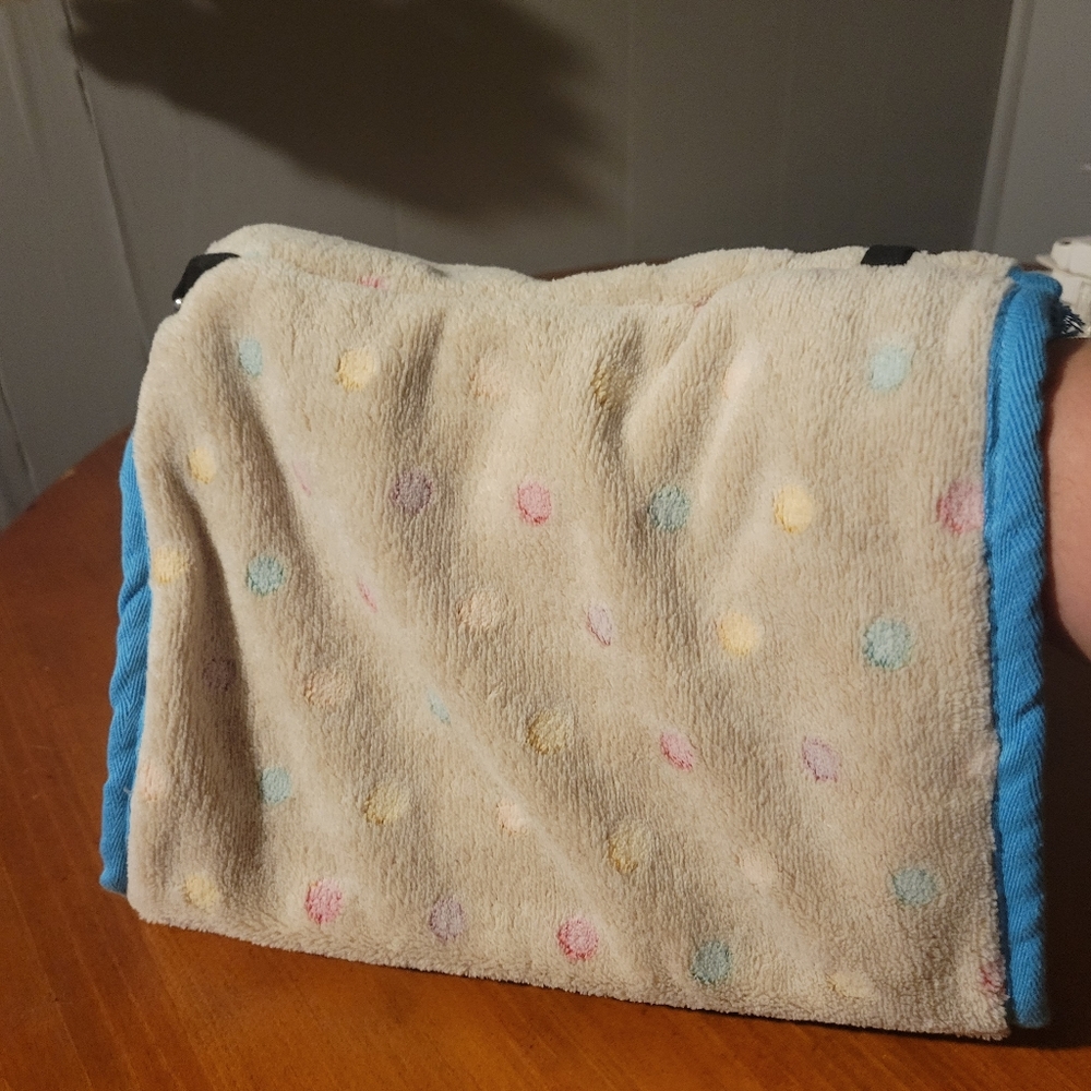 ***#71**Soft Plush Bird Bed Hammock